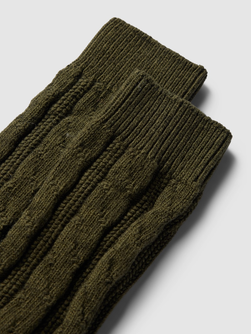Socken mit Strukturmuster in olivgrün meliert