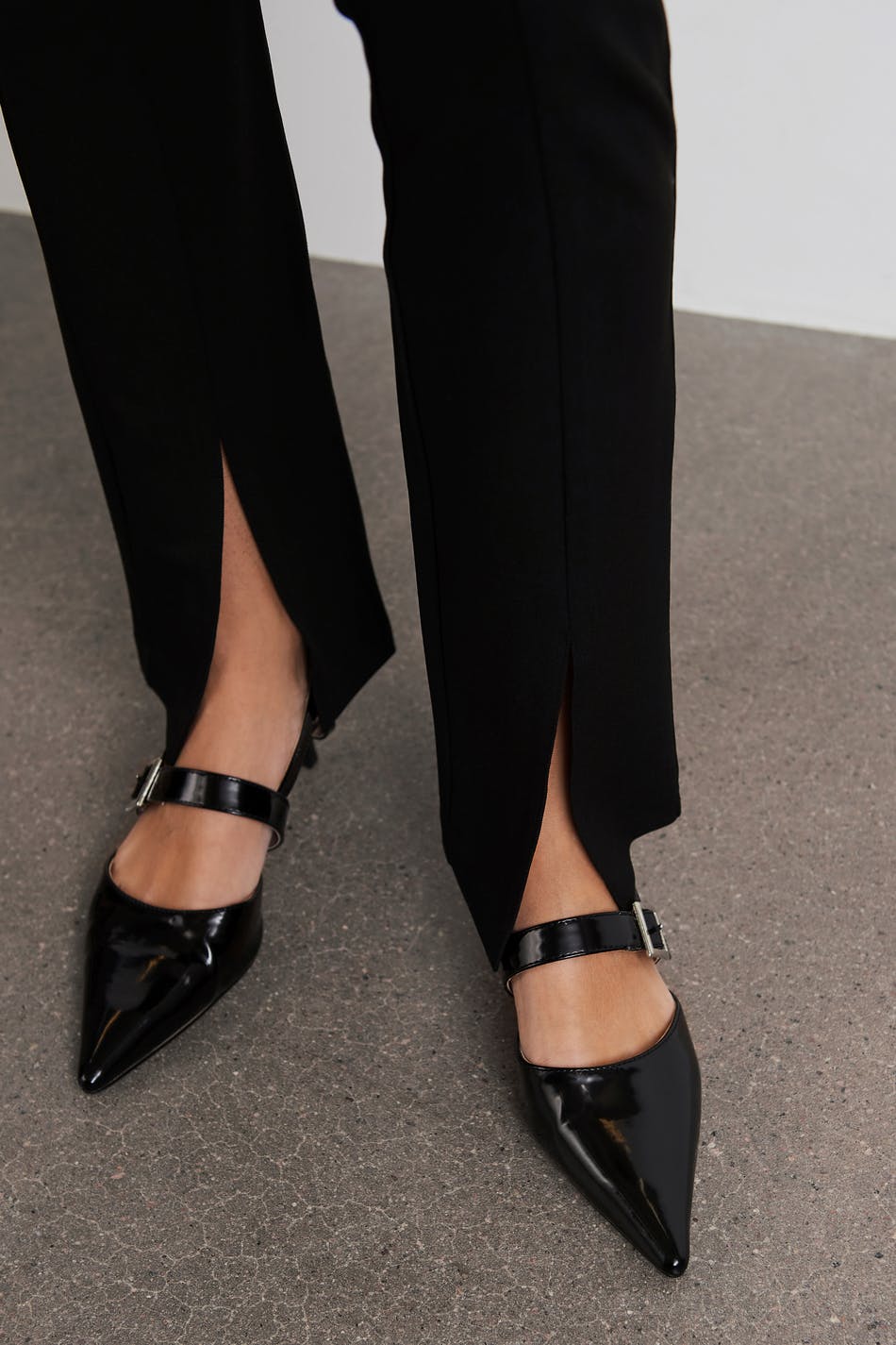Jackie slit trousers