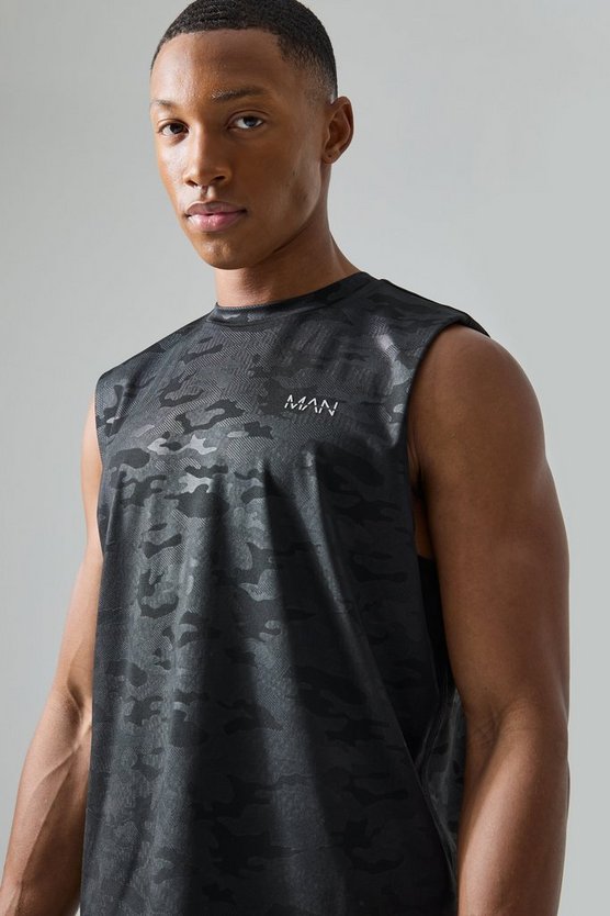 Man Active Camouflage Tanktop