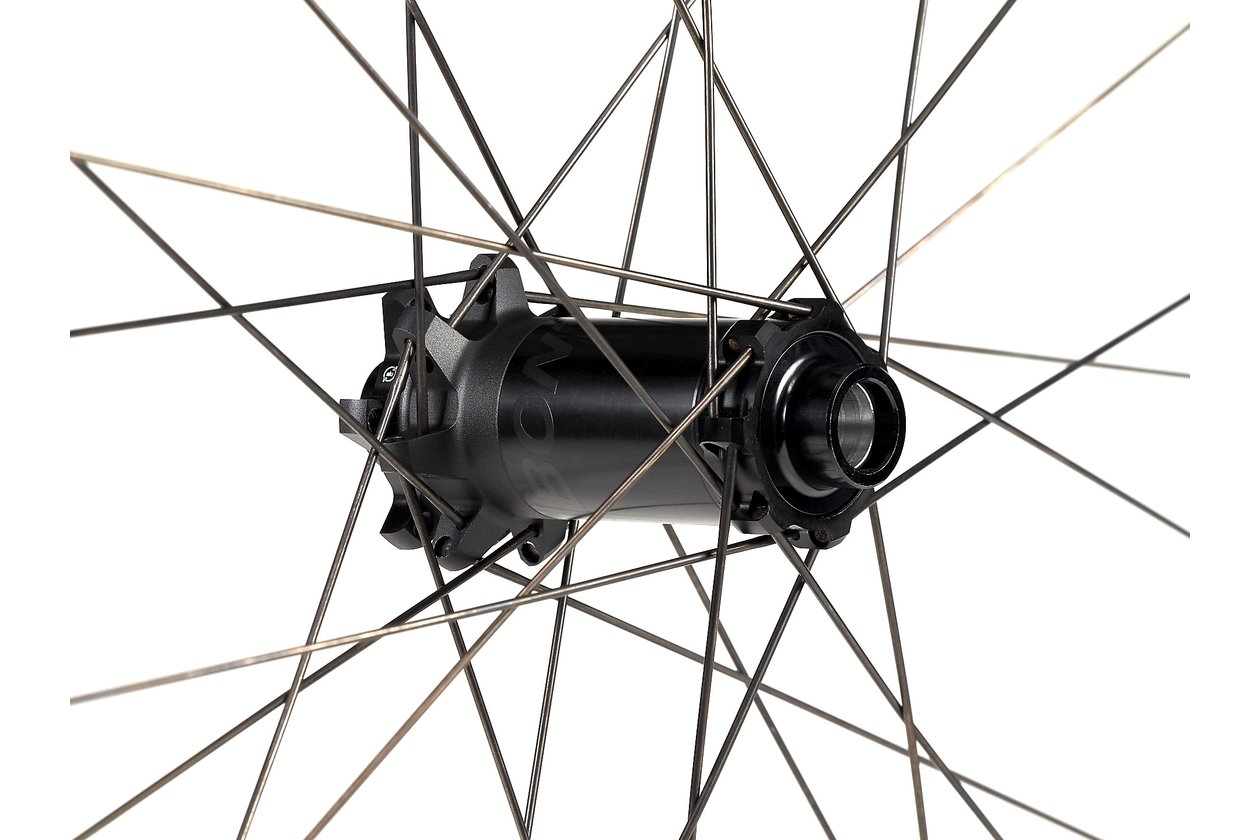 Bontrager Line Pro 30 TLR Boost 27.5 Carbon Vorderrad