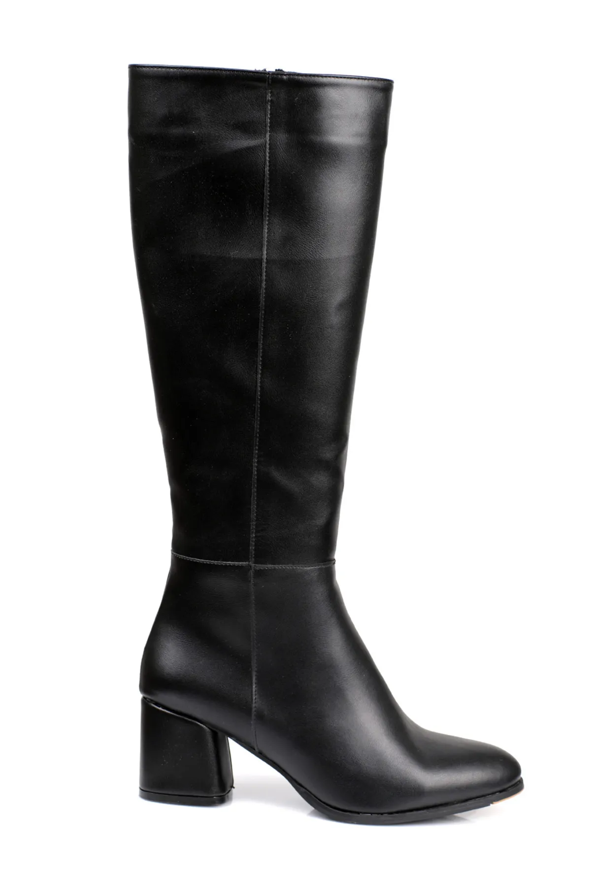 Capone Outfitters  Damenstiefel mit ovaler Spitze und seitlichem Reißverschluss und Absatz