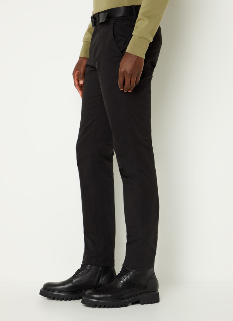 Calvin Klein slim-fit chino made of organic cotton with belt