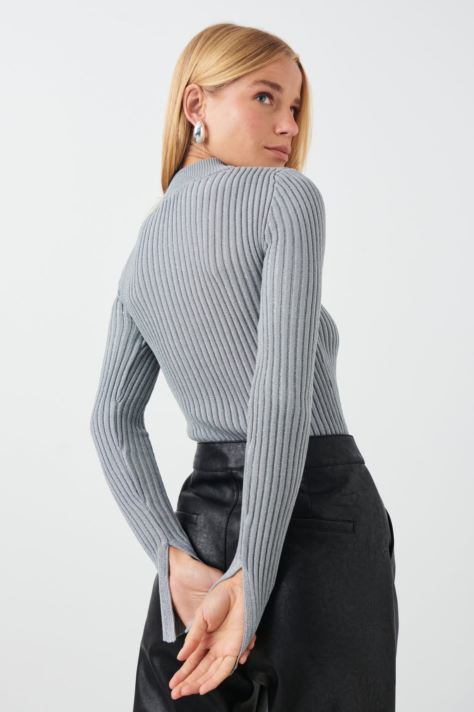 Knitted lurex top