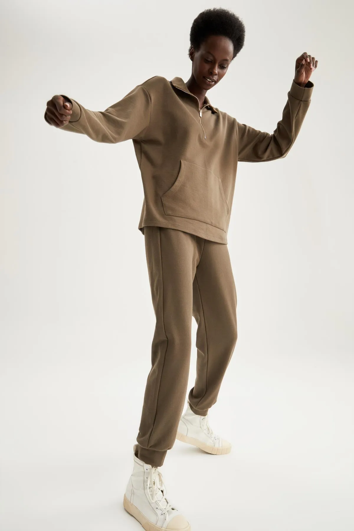 DeFacto  Jogger-Trainingshose aus Piqué in Standard-Passform