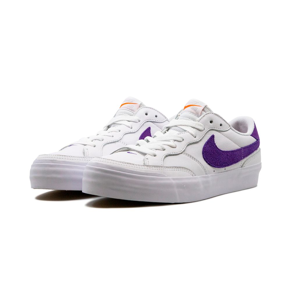 Nike Zoom Pogo Plus SB DZ4916-100 / weiss