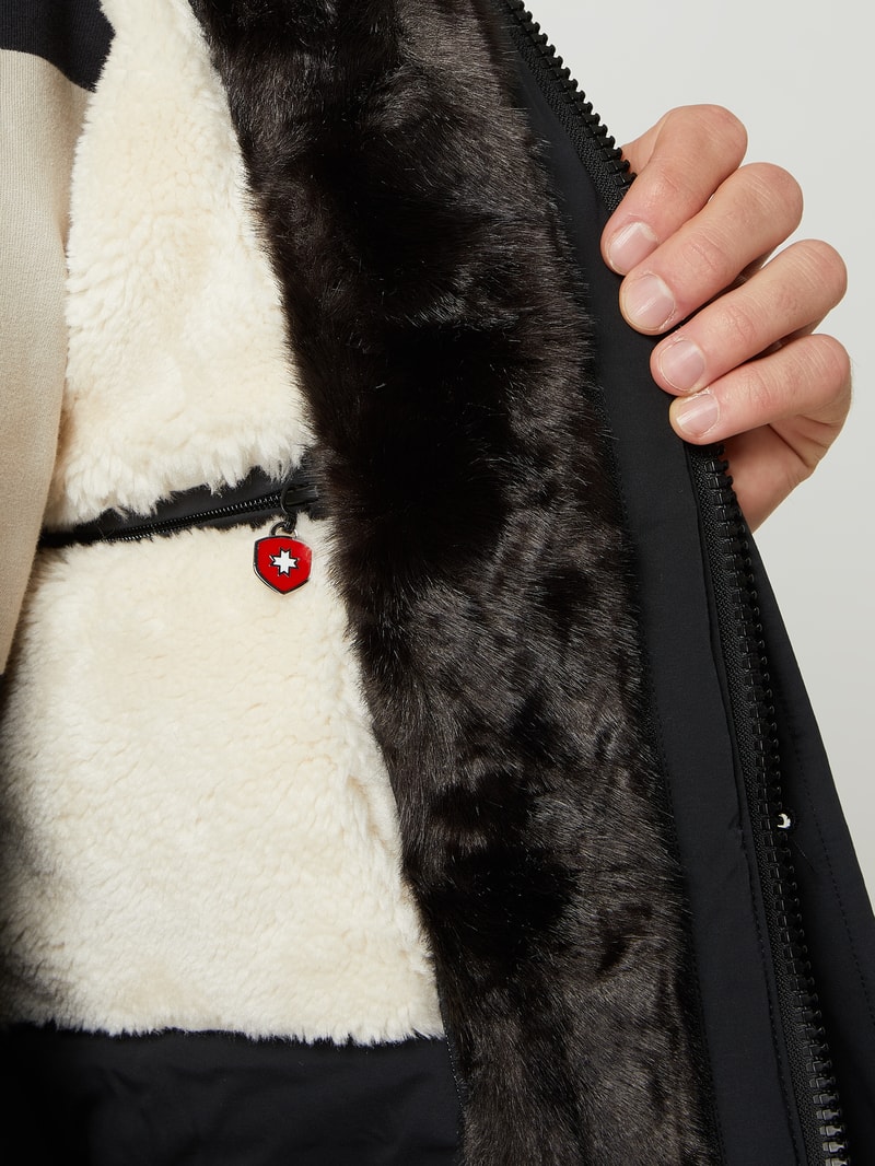 Funktionsjacke mit Kunstfellbesatz Modell 'BLACK X MEN' in schwarz
