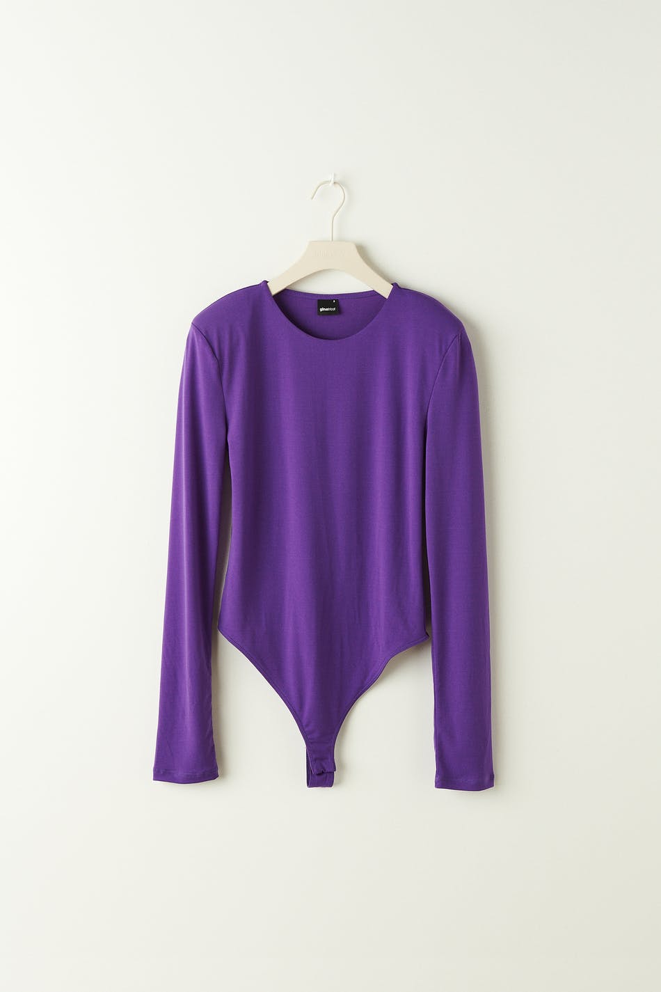 Shoulder pad body