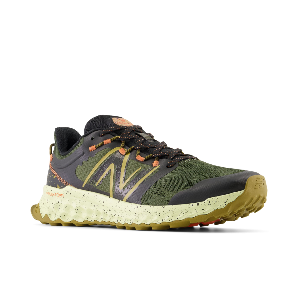 New Balance Fresh Foam Garo MTGAROC1 / grün