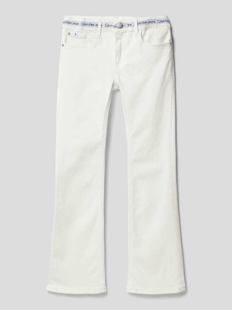 Jeans mit Label-Details in offwhite