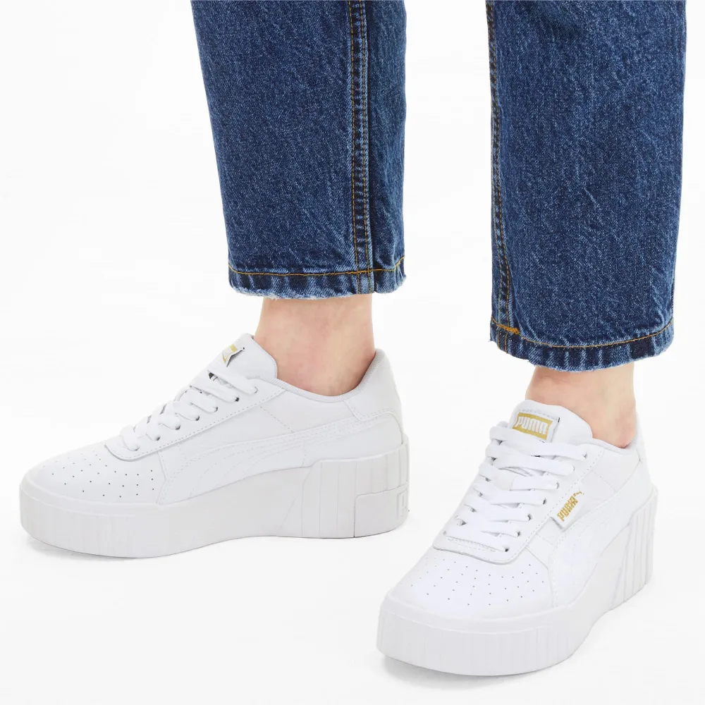 PUMA Cali Wedge 373438_01 / weiss