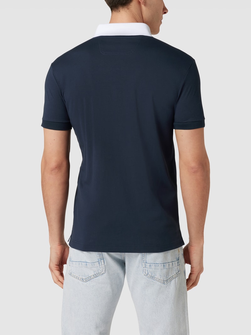 Poloshirt mit Label-Stitching Modell 'Pavel' in marineblau