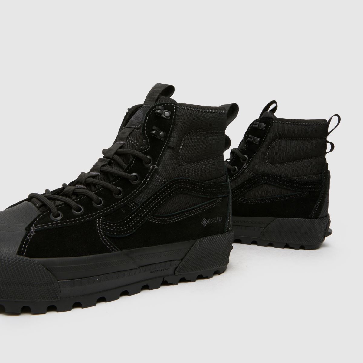 Vans MTE SK8-Hi Gore-Tex Tornacipő Fekete