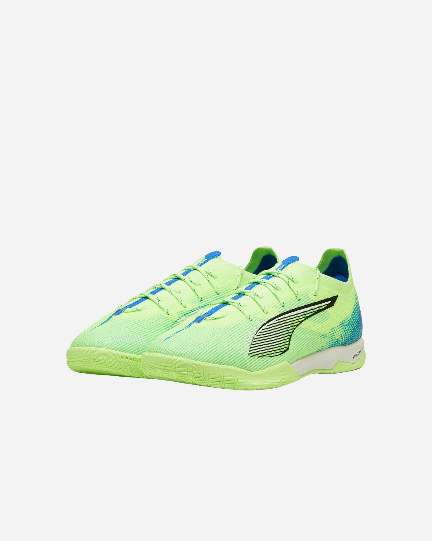 Futbalové kopačky Puma Ultra 5 Pro Court M 107888-03
