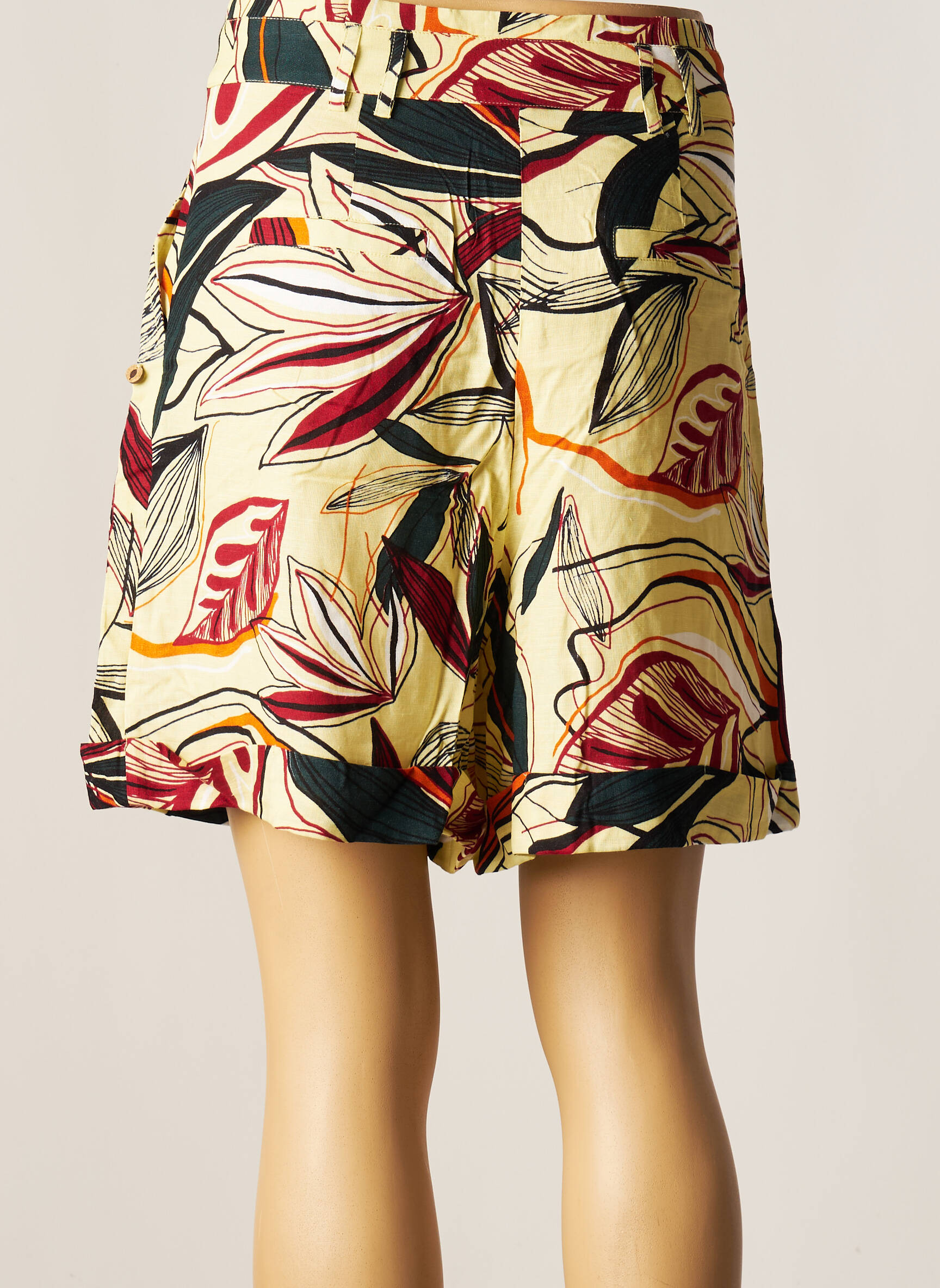 Surkana Bermudas Femme couleur jaune