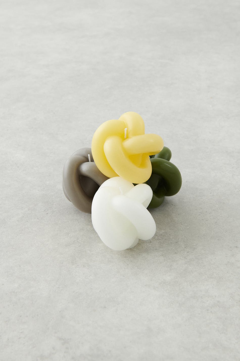 Knot candle