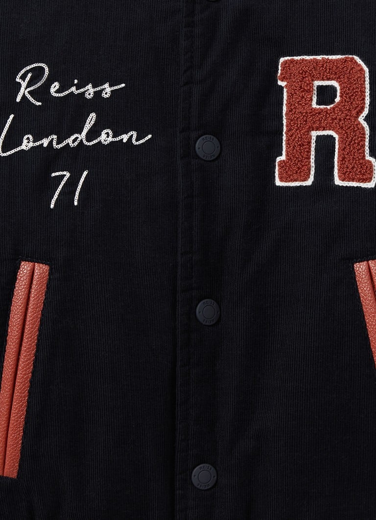 Reiss Ward -baseball-takki samettikankaasta, jossa logobrodeeraus