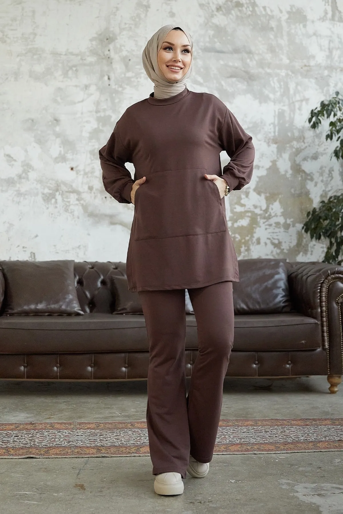 InStyle  Miora spanischer zweiteiliger Knöchelanzug – Bitterbraun