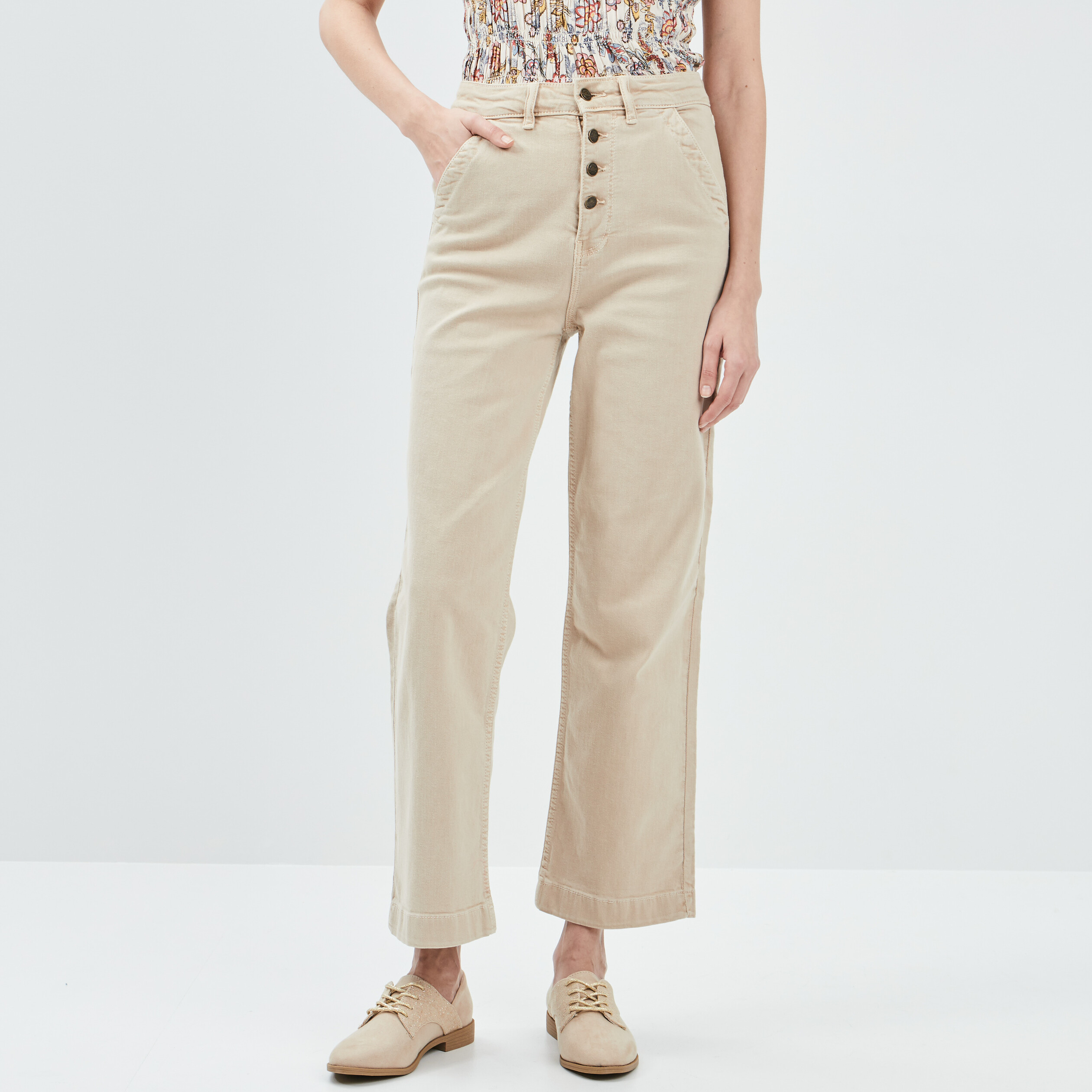 Pantalon jambe large 7 8ème boutonné sable femme | La Halle