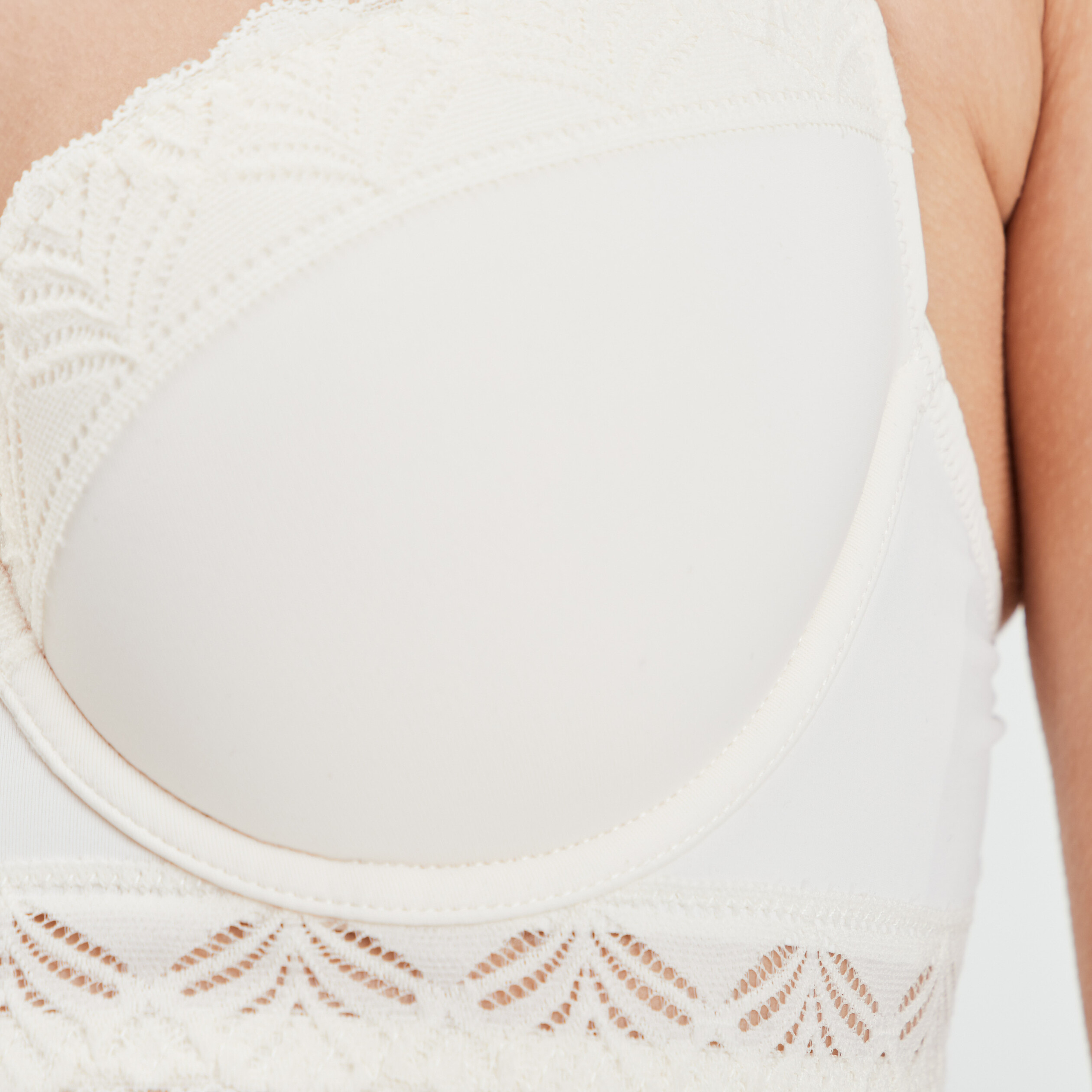 Soutien-gorge corbeille creme femme | La Halle