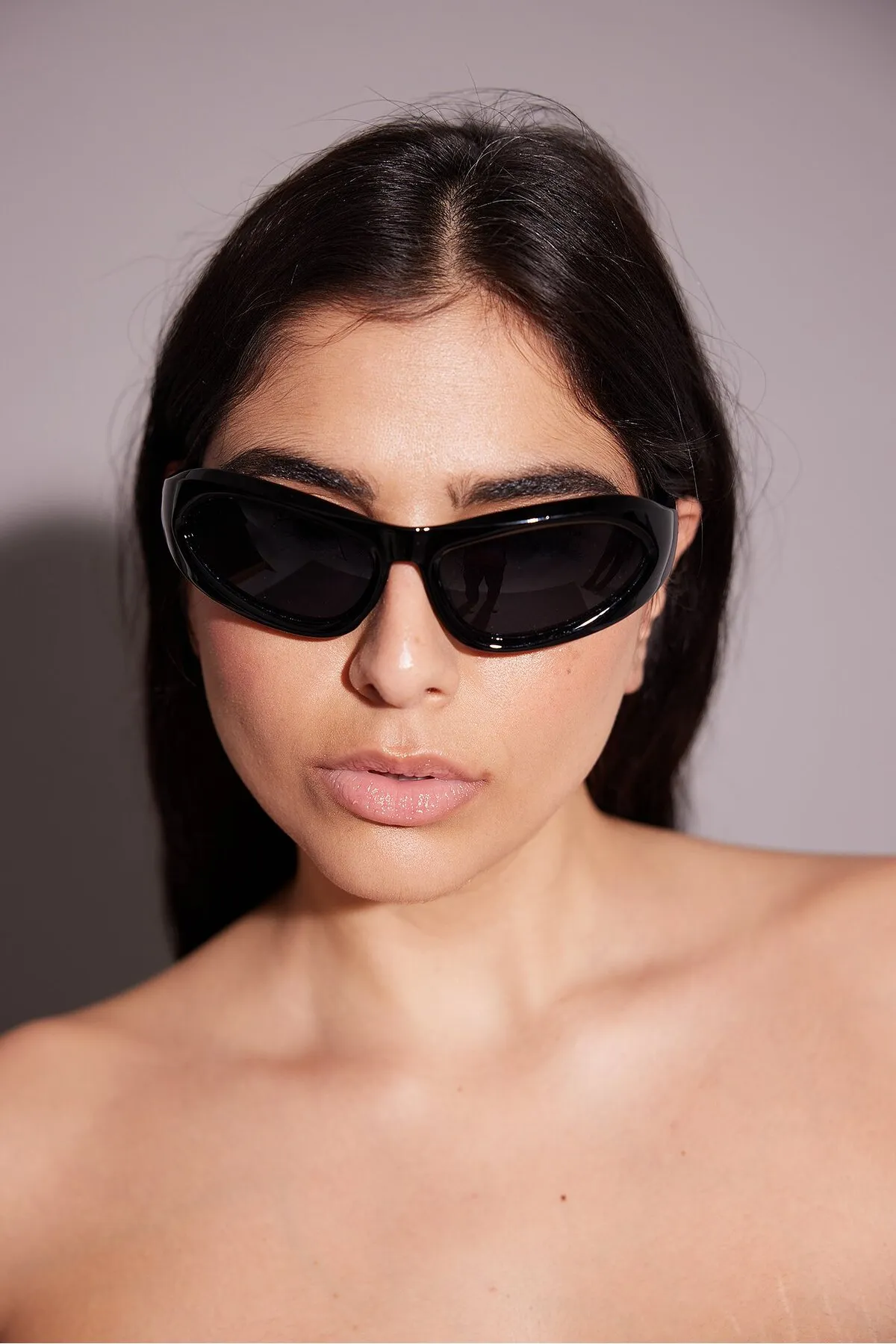 NA-KD  Wrap-Around-Racer-Sonnenbrille