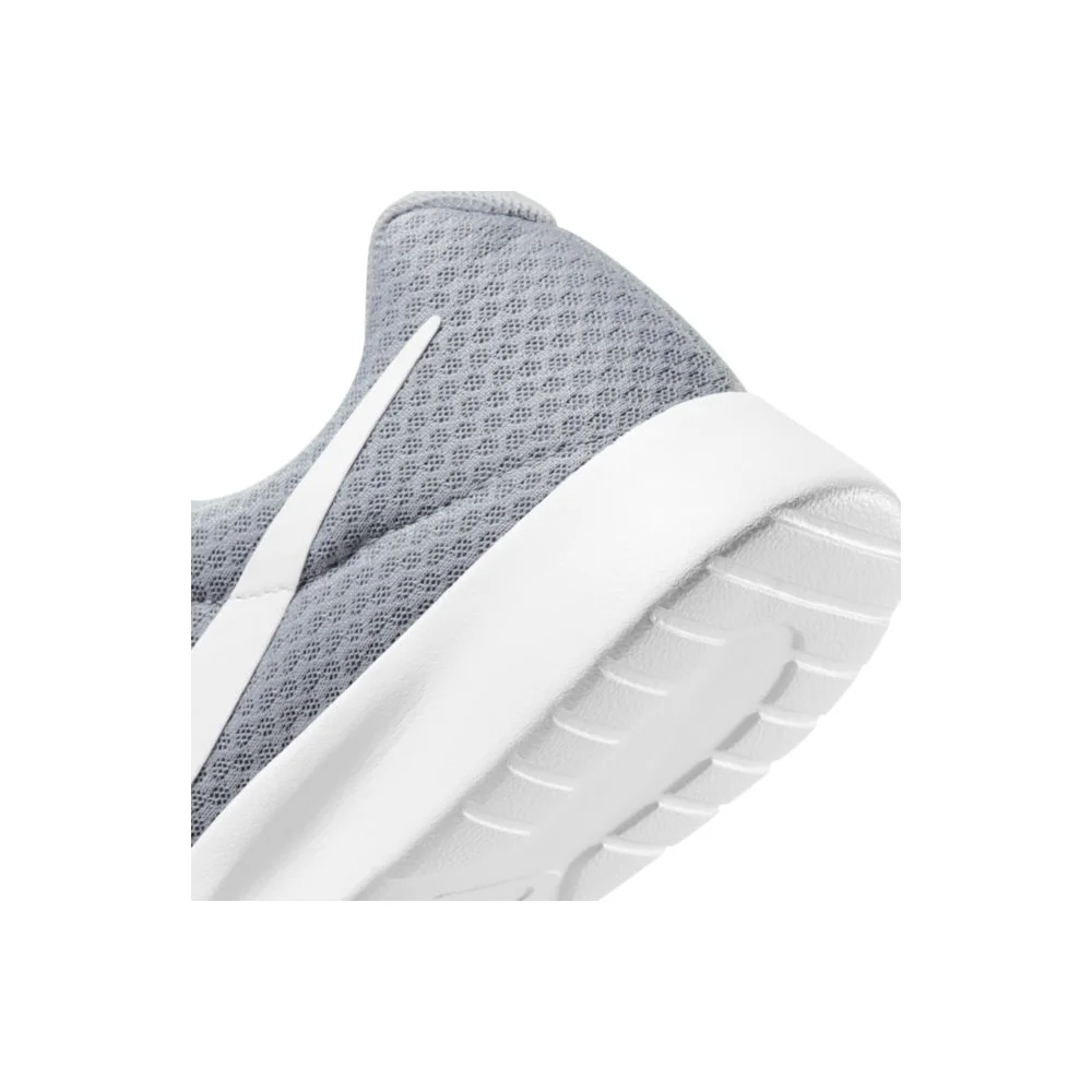 Nike Tanjun DJ6258-002 / grau