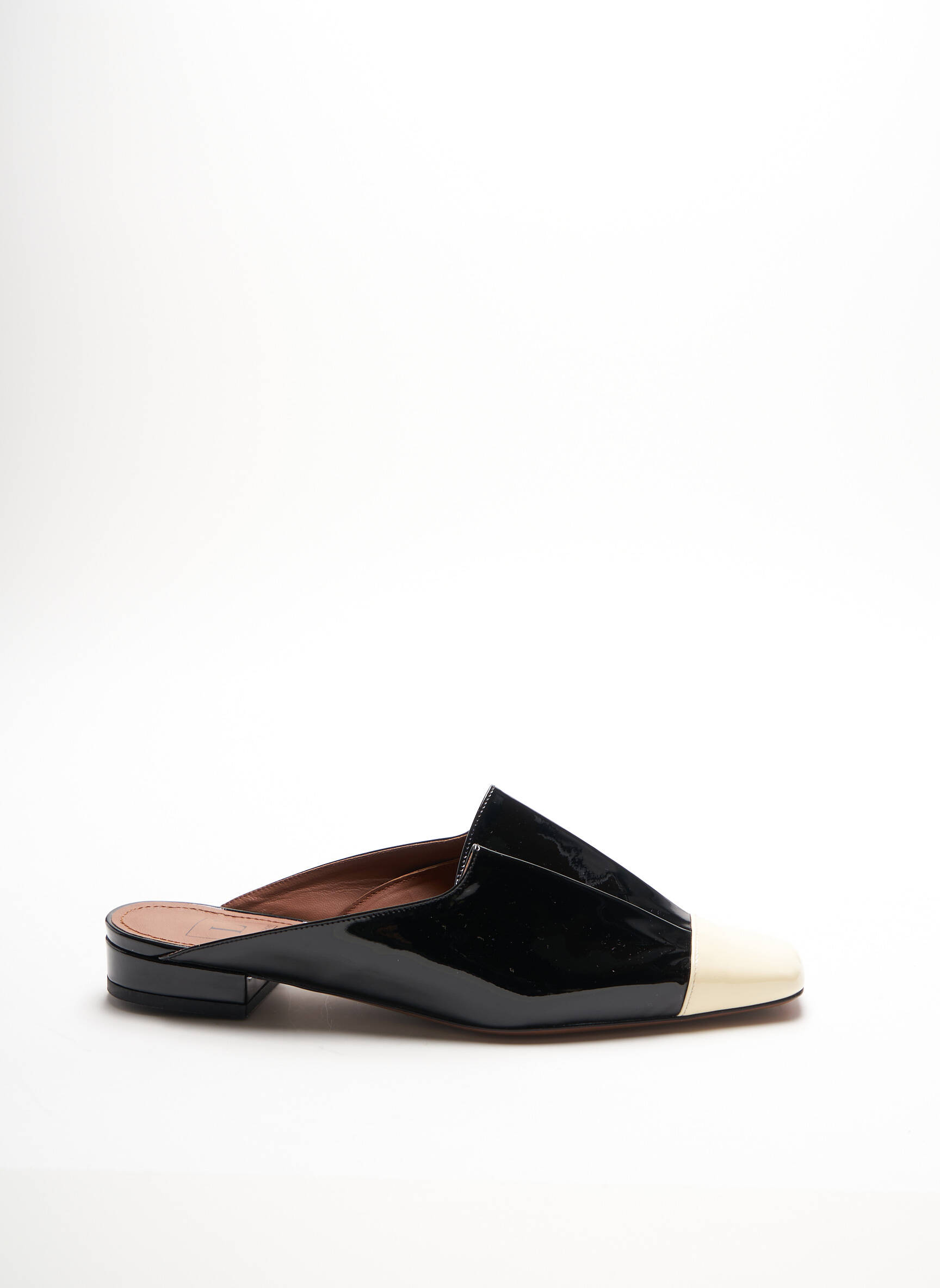 L Autre Chose Sandales Nu Pieds Femme couleur noir