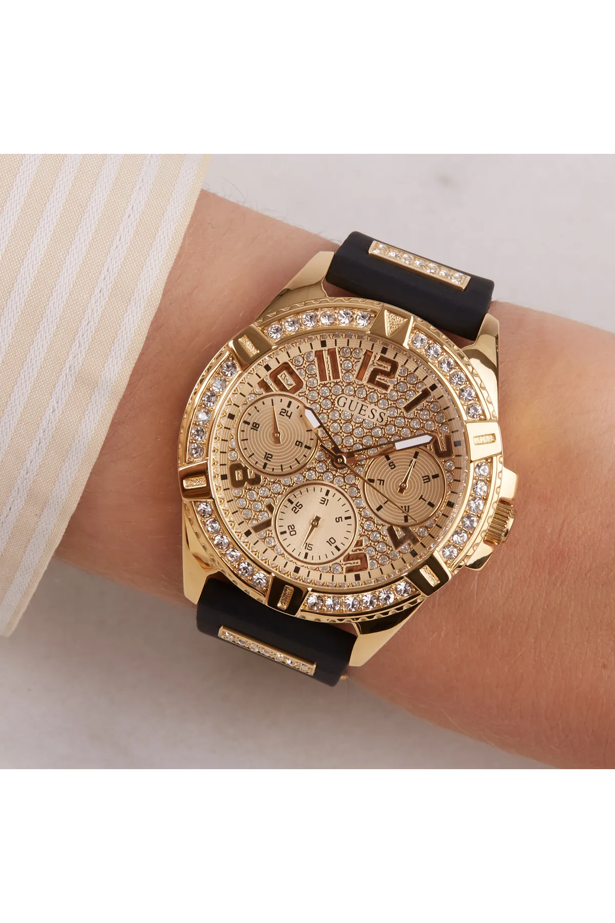 Guess  Lady Frontier Uhr W1160L1