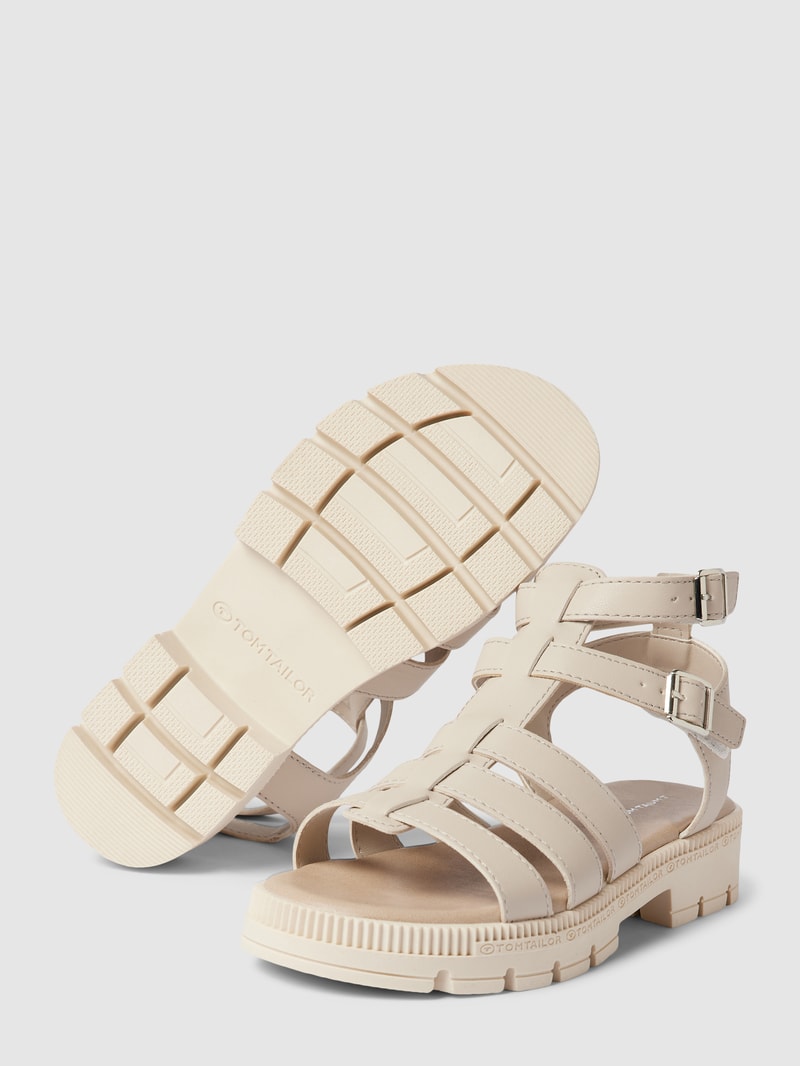Sandalen mit Dornschließe in beige