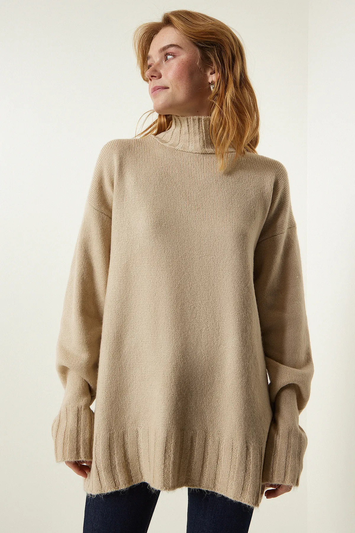 Happiness İstanbul  Weicher Strickpullover mit Stehkragen und Struktur in Beige für Damen KI00095
