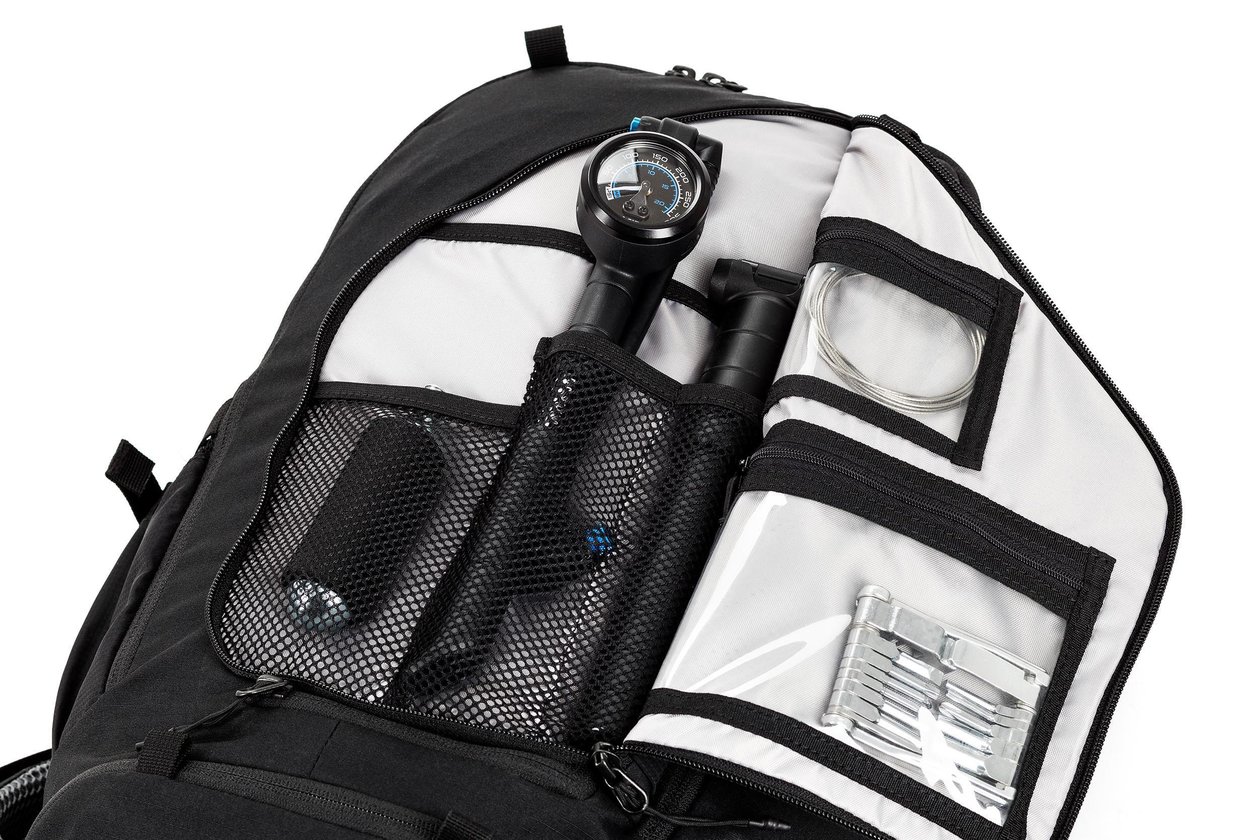 Cube Rucksack OX25+