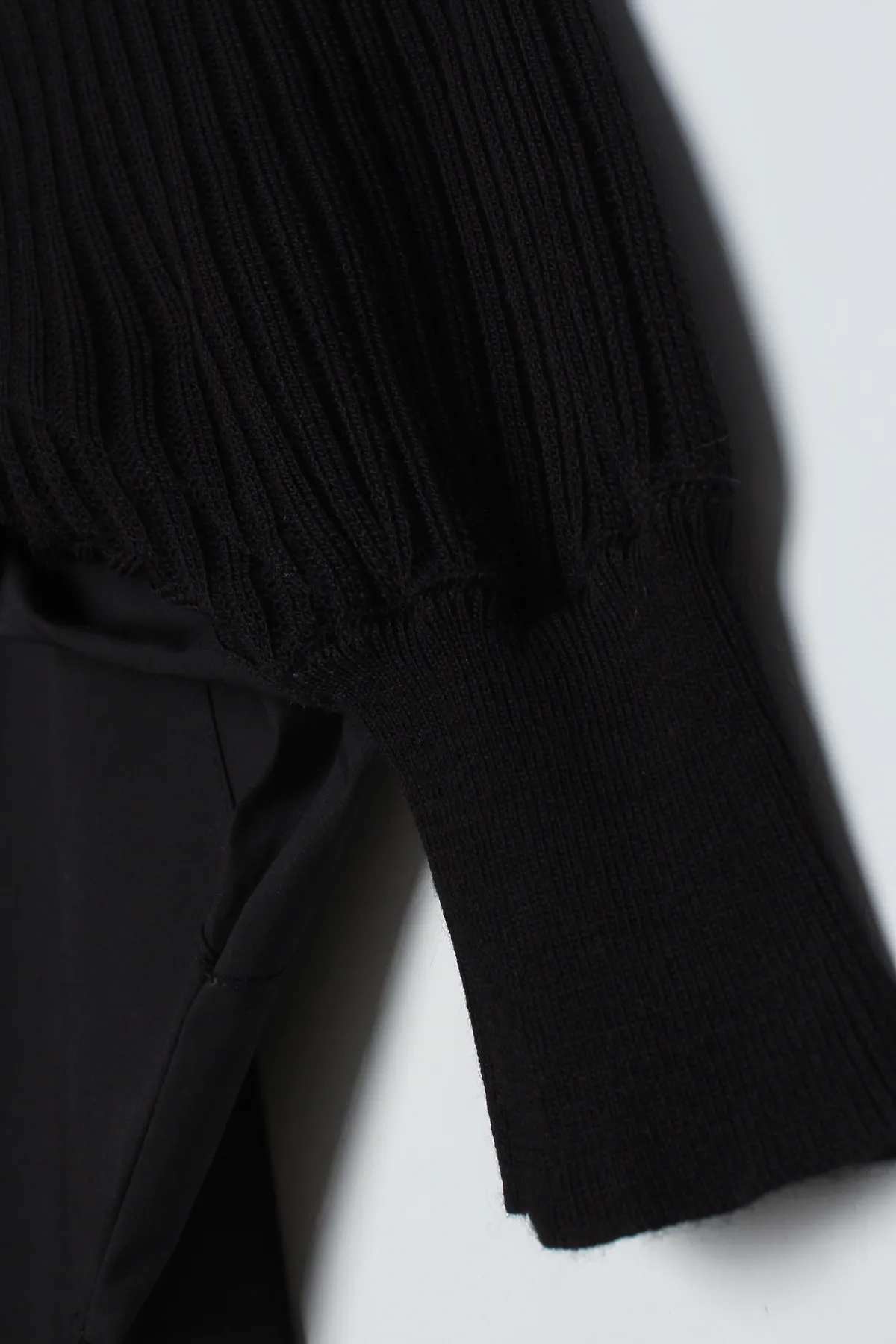 ALLDAY  Schwarze, gewebte Stricktunika mit Verzierung