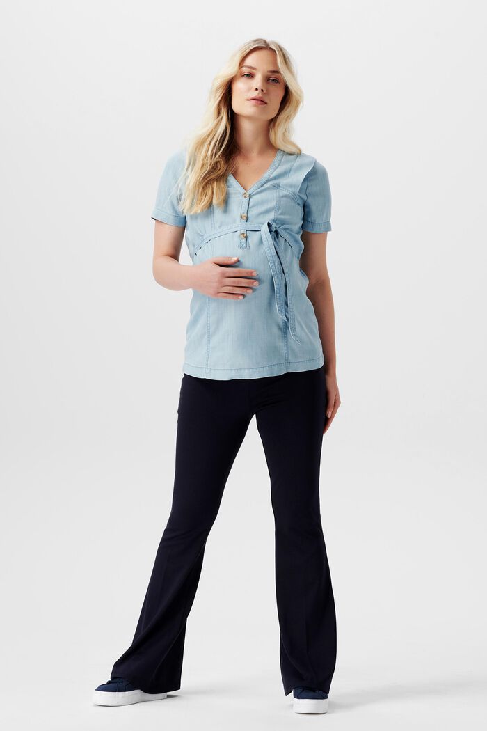 Bluse mit V-Ausschnitt und Knöpfen