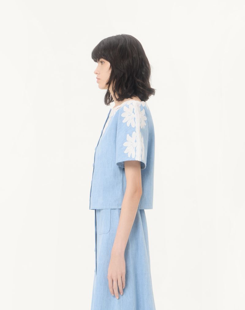 Camisa jeans bordada azul-clara