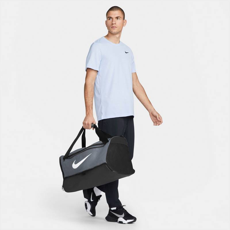 Nike Brasilia M-60L Sporttasche