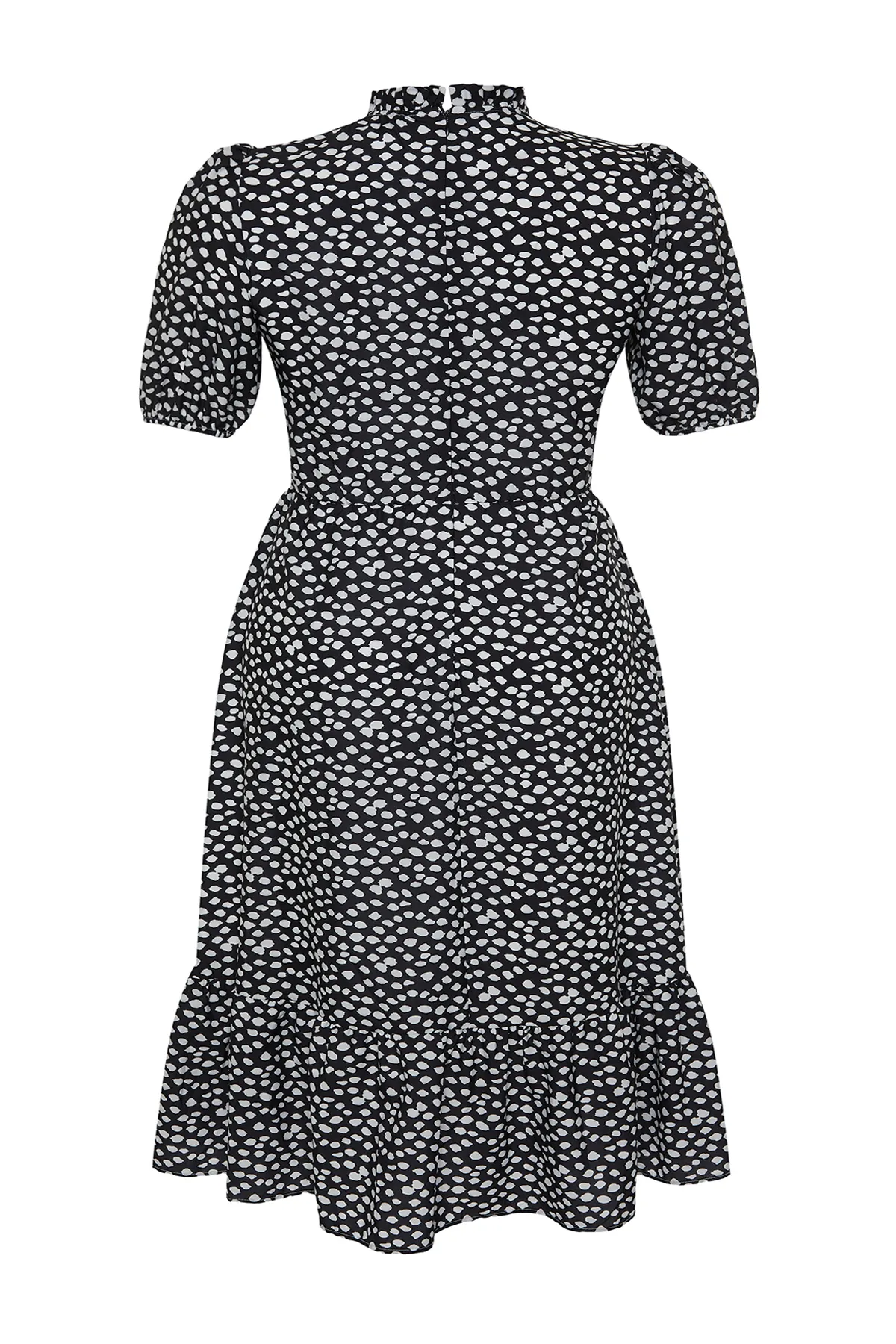Trendyol Curve  Schwarzes gewebtes Kleid mit Stehkragen und Tiermuster TBBSS24AH00135