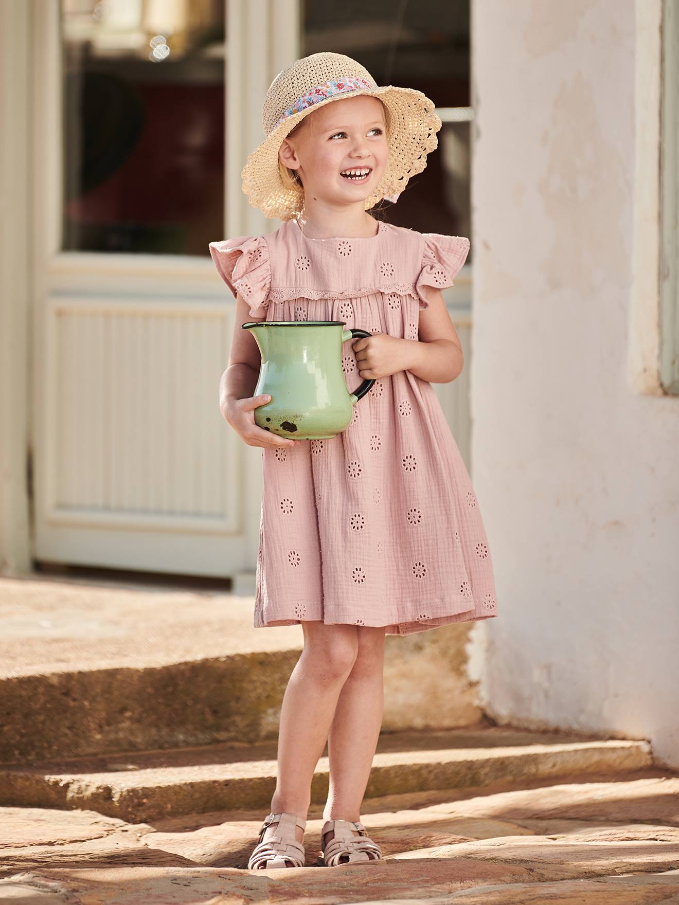 Robe en gaze de coton brodée fleurs fille rose poudré