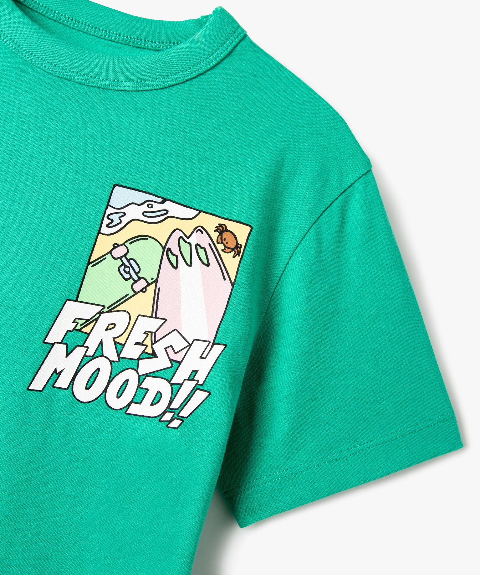 Tee-shirt Garçon avec large motif estival dans le dos vert | GEMO