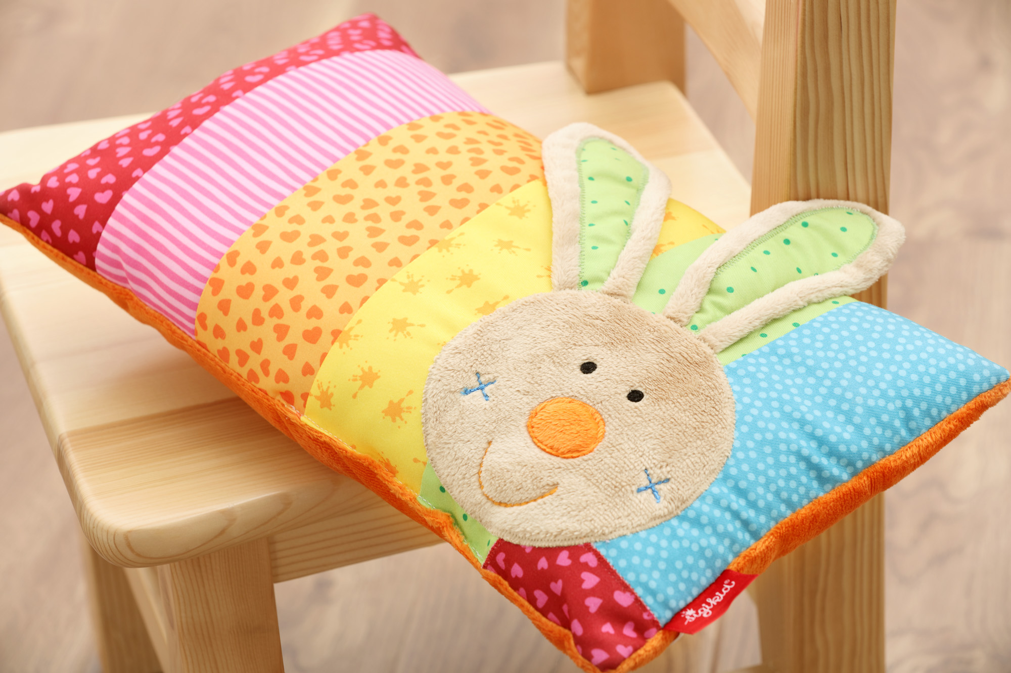 Babykissen Hase Rainbow Rabbit