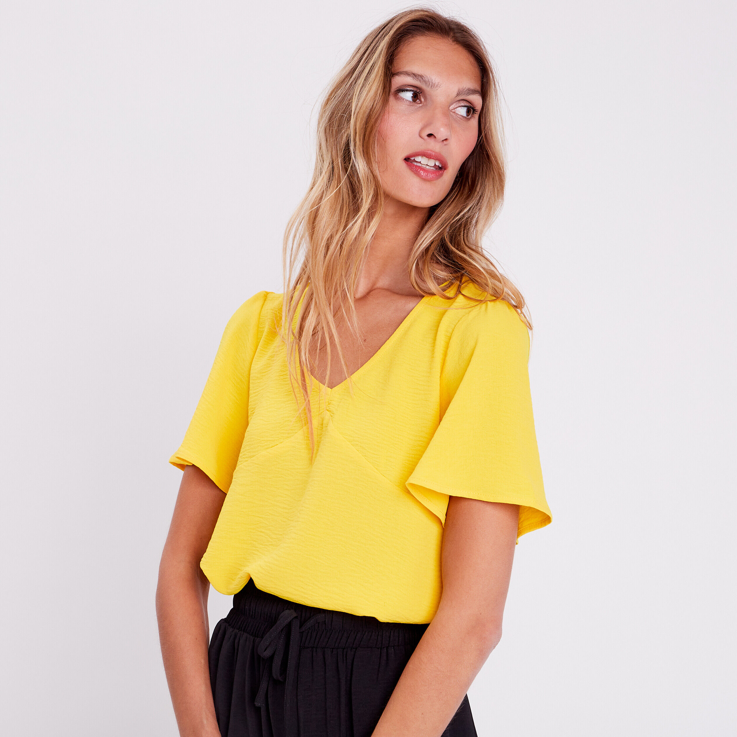 Blouse col en V dos ouvert jaune moutarde femme | Cache Cache