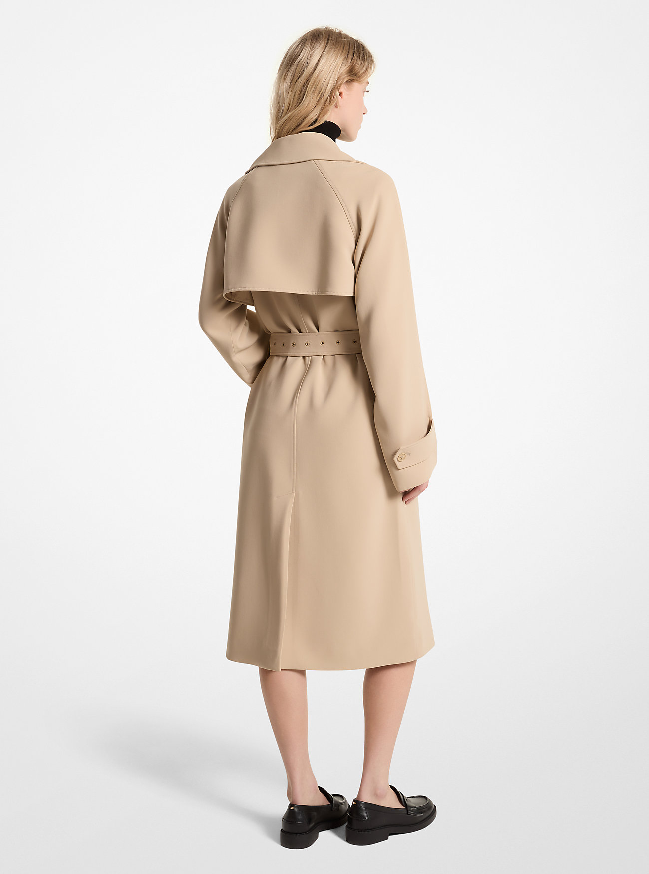 Teksturert crêpe trenchcoat - KHAKI