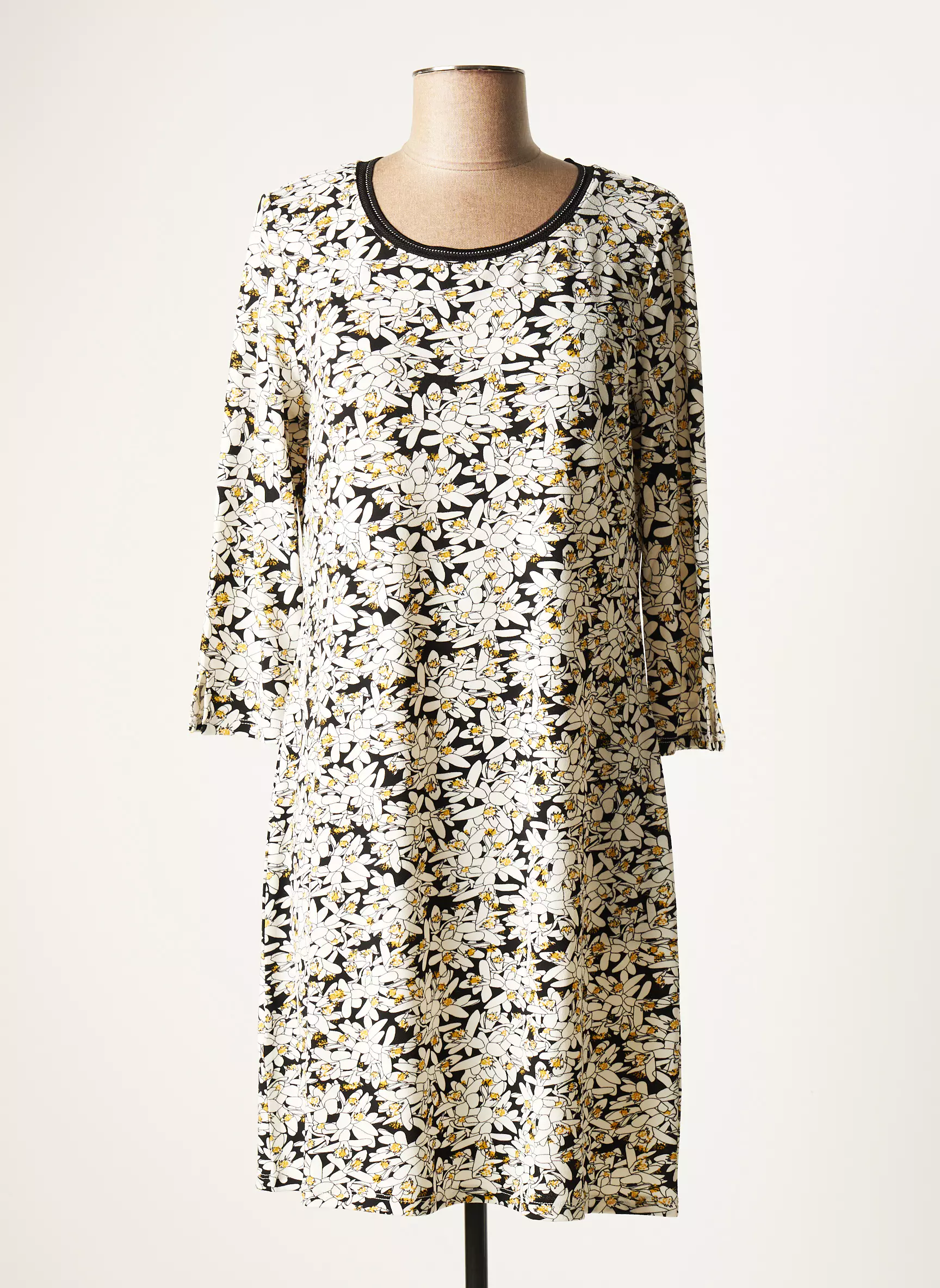 Surkana Robes Mi Longues Femme couleur noir