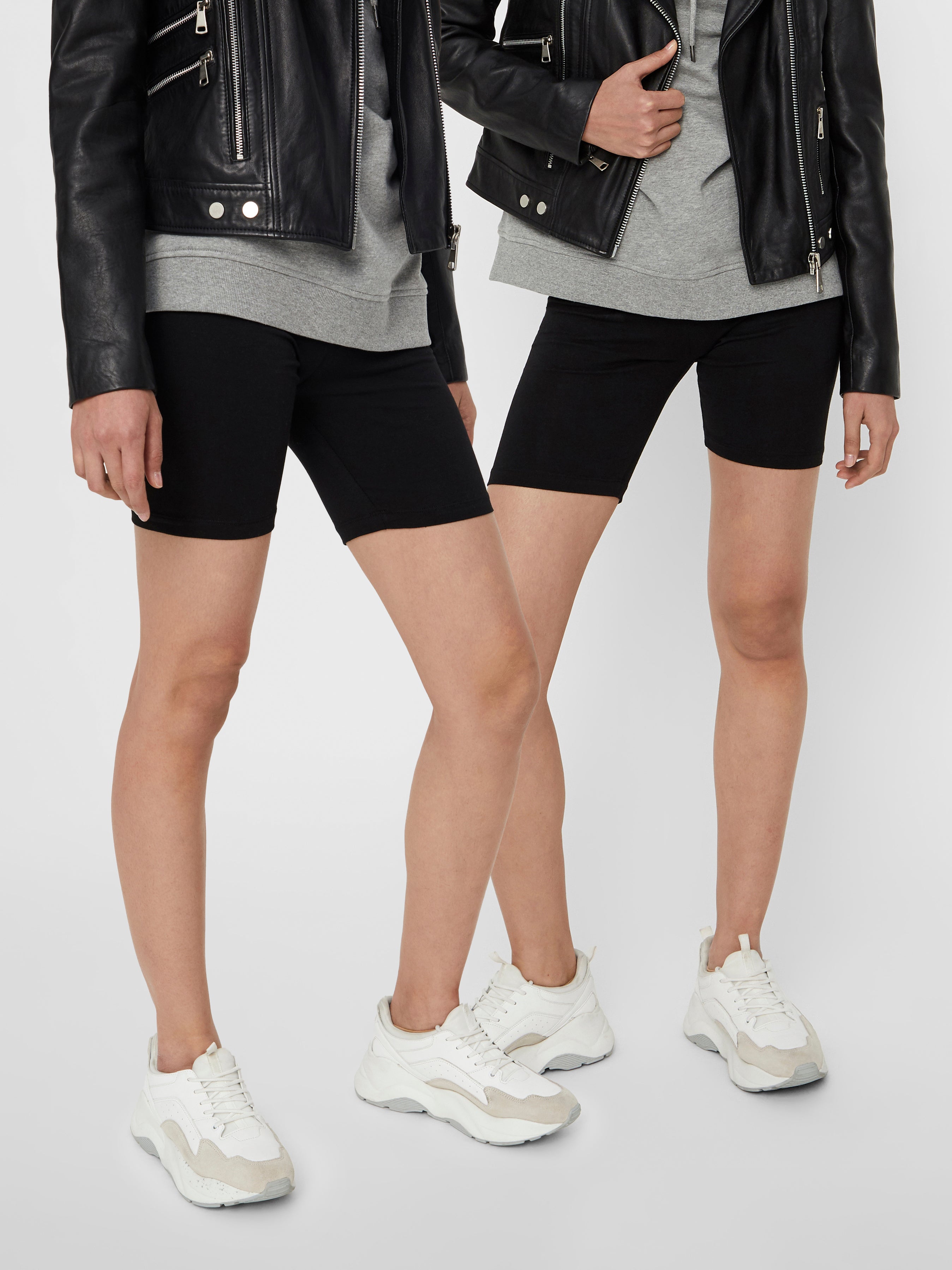VMMAXI Shorts