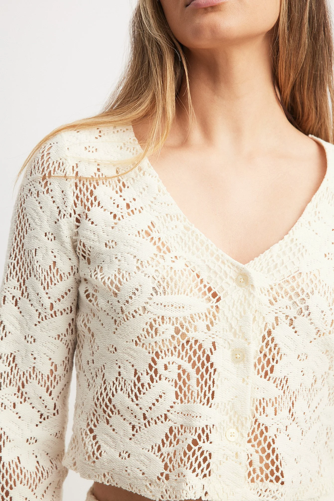 Gehäkelter, langärmeliger Cardigan