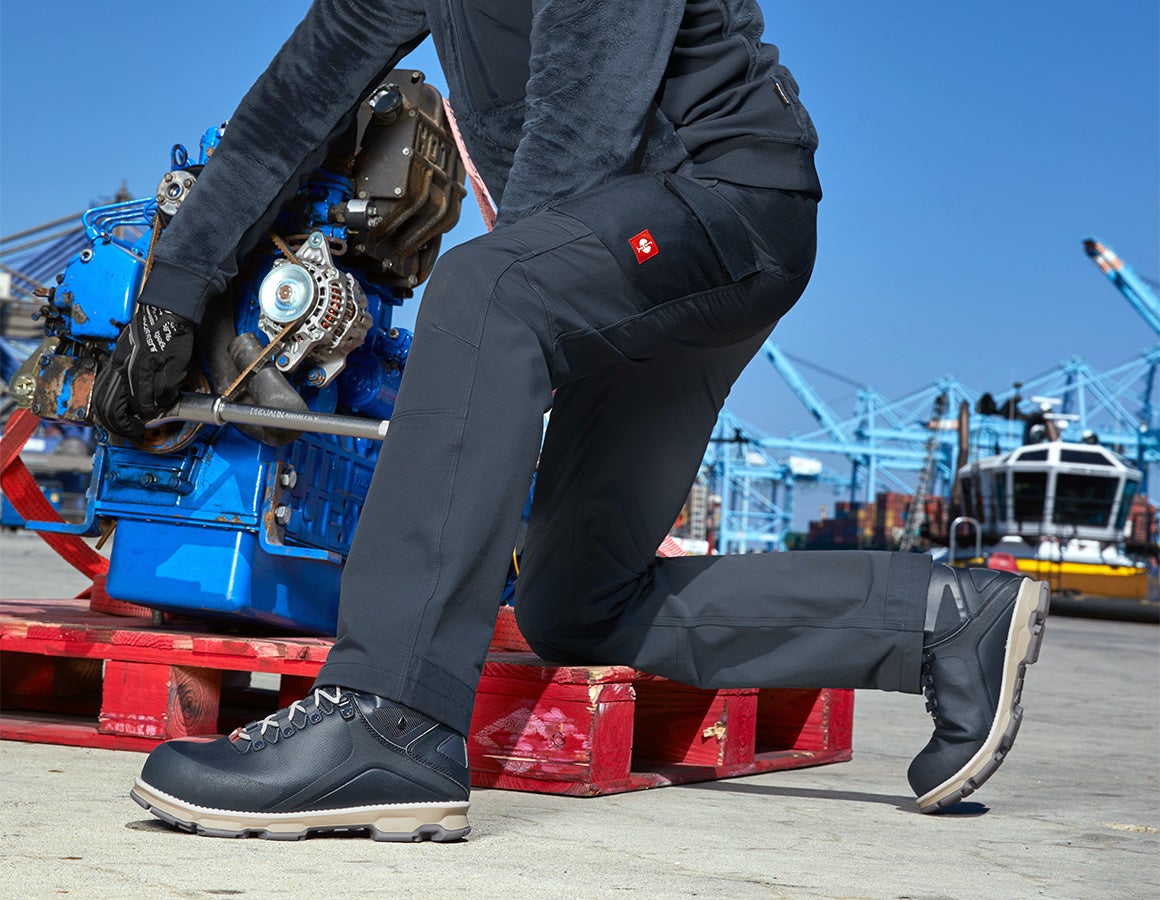 Funktions Cargohose e.s.dynashield solid