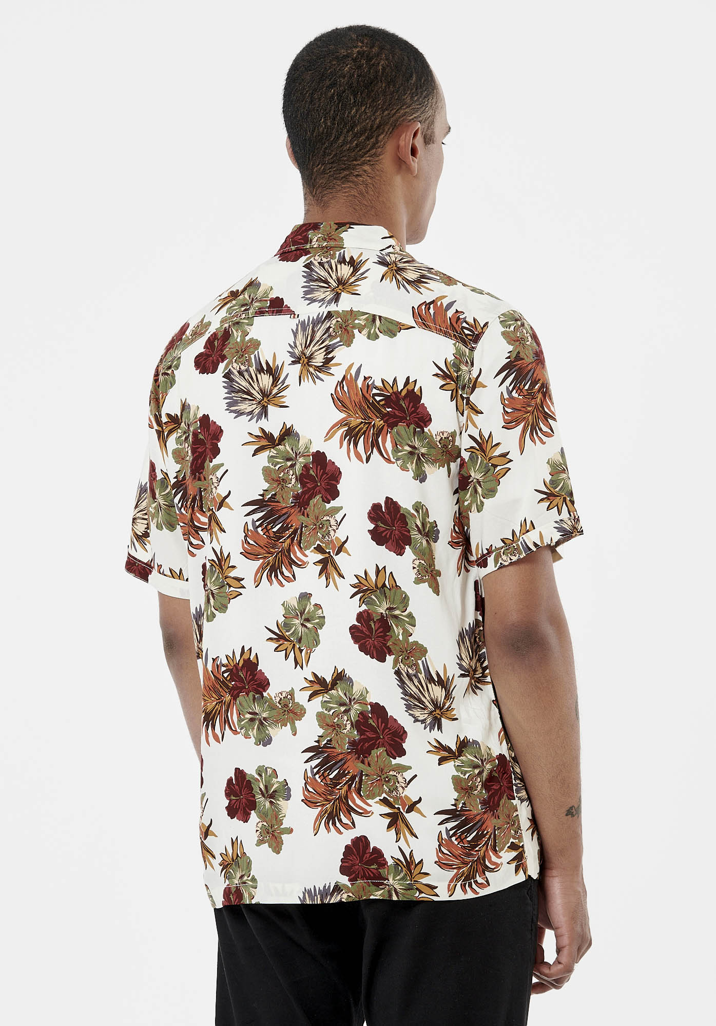 COOL   Chemise blanche fleurie homme