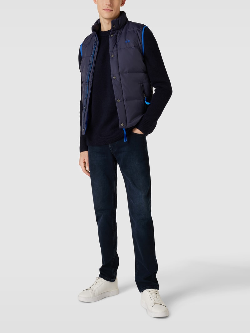 Daunenweste mit Label-Stitching in marineblau