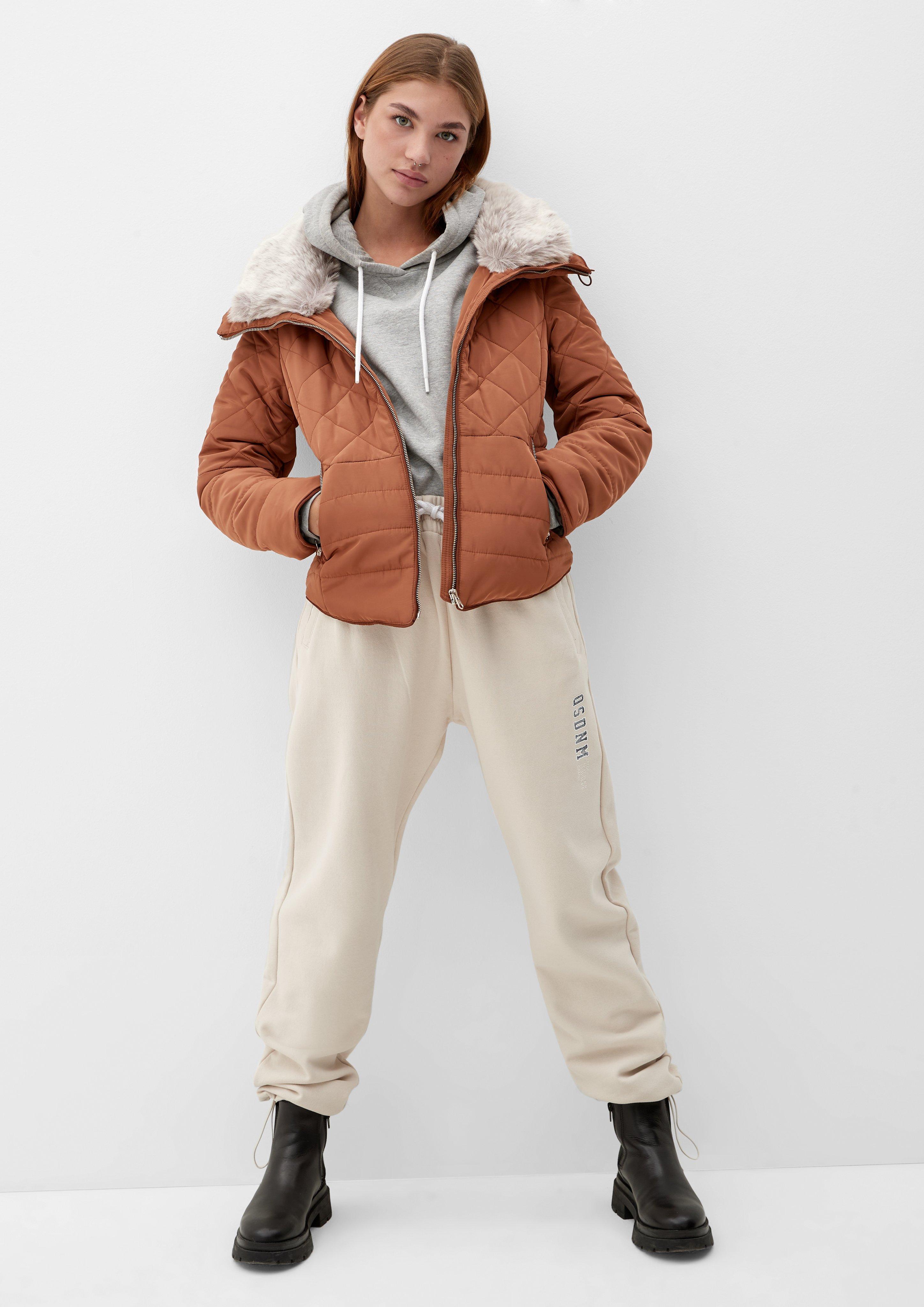 Steppjacke mit abnehmbarem Fellkragen  2115525-8707