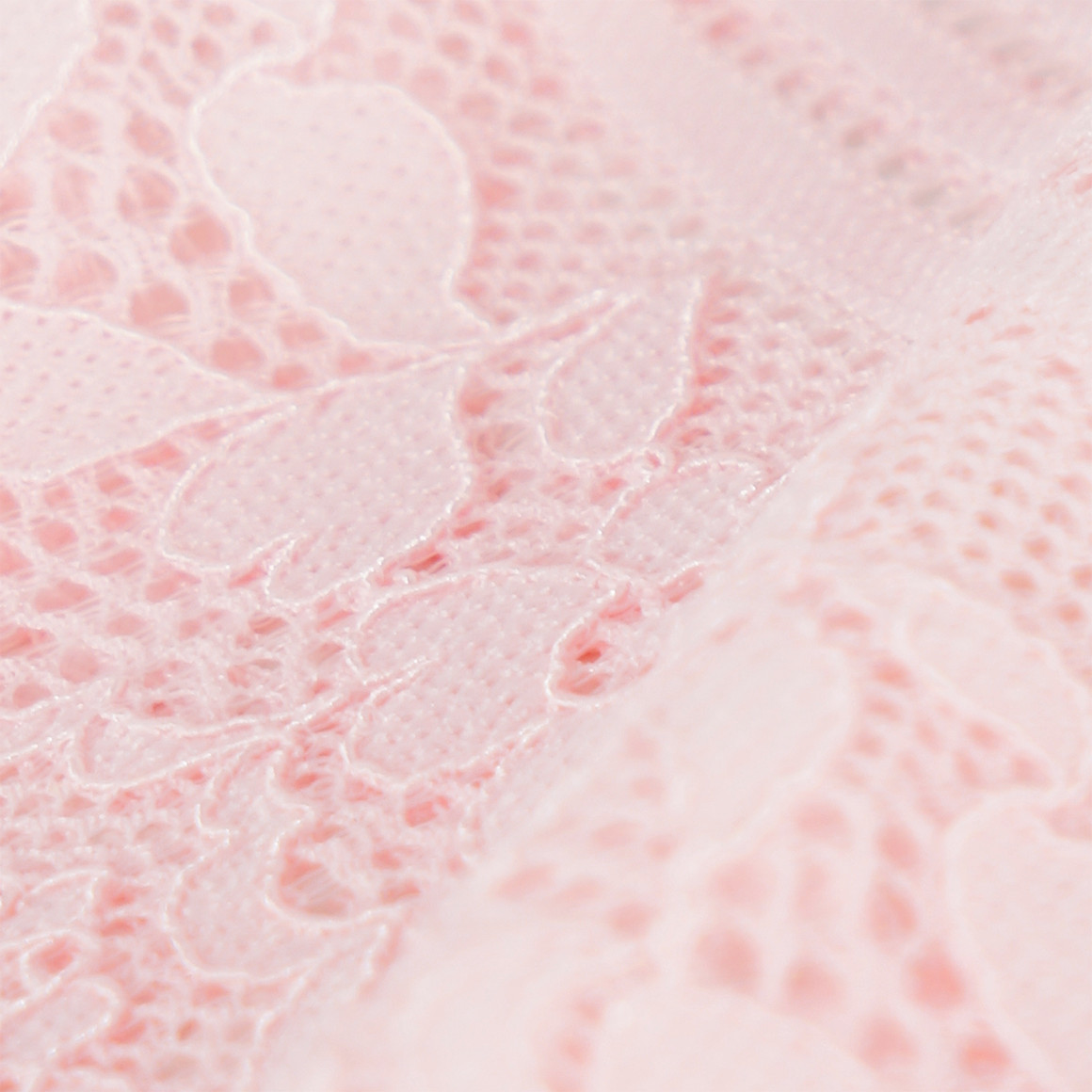 Damen String mit floraler Spitze