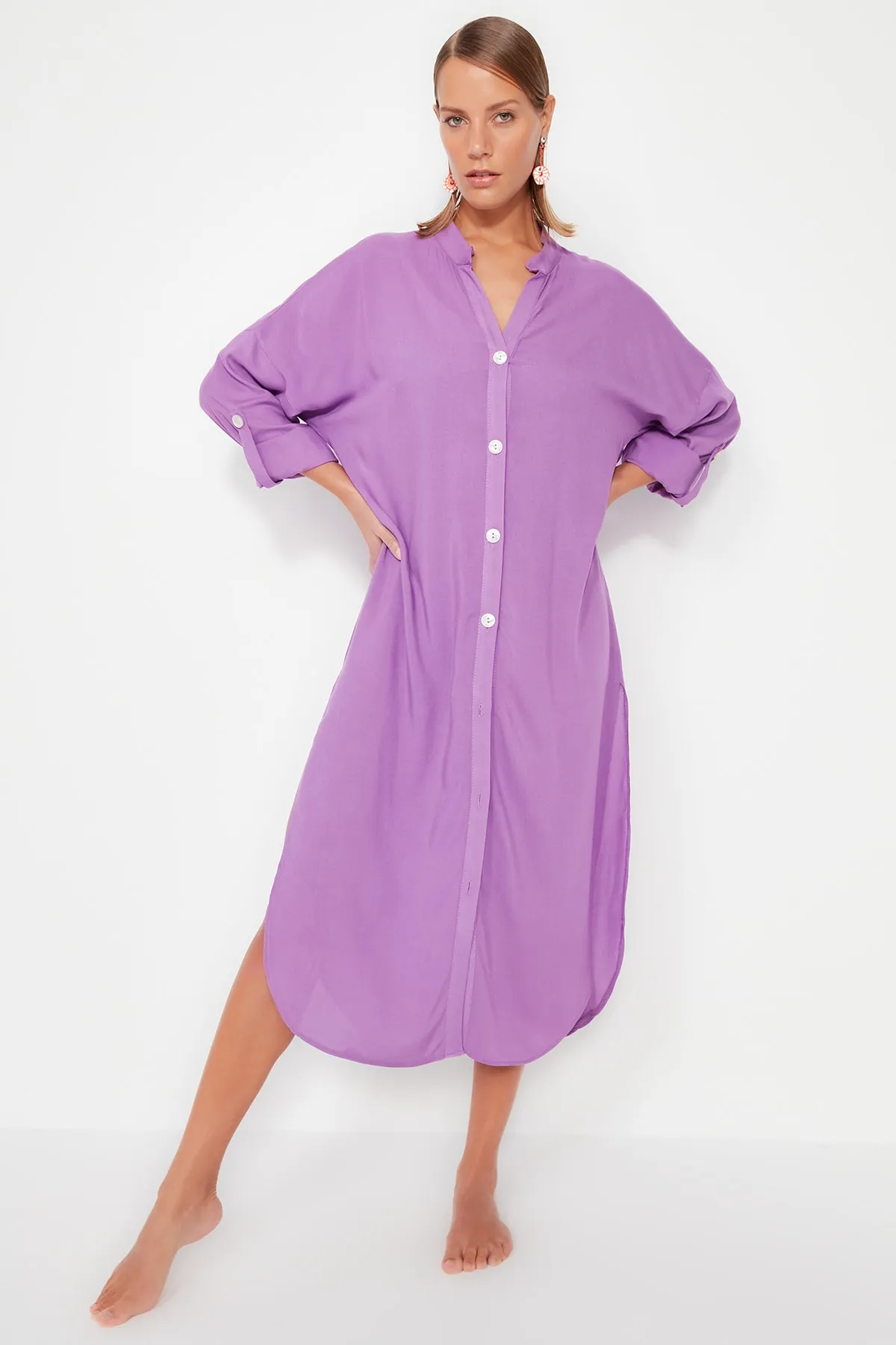Trendyol Collection  Lila Midi-Strandkleid aus Webstoff TBESS21EL3318