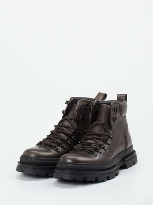 Boots-47012090693 Konstantin Starke